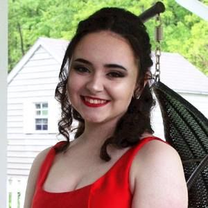 Meet your Posher, Carina